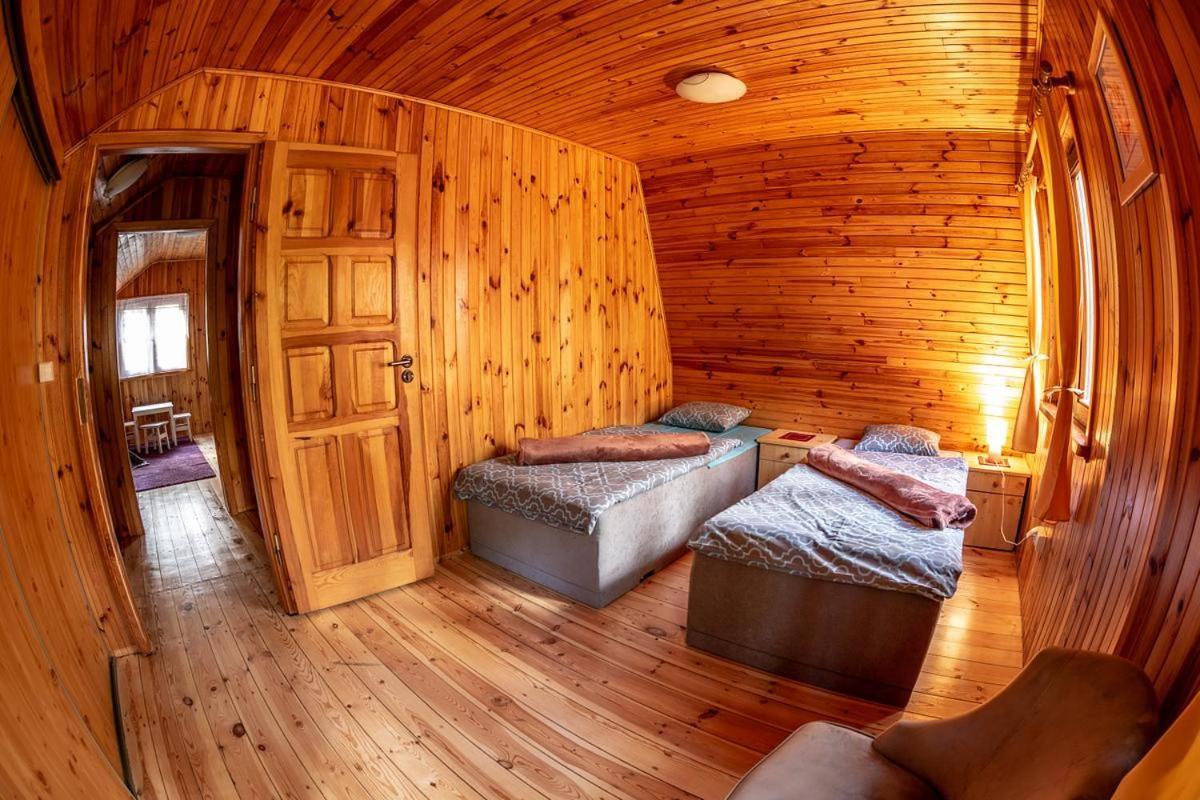 Aura Grotniki Hotell Grotniki  Exteriör bild